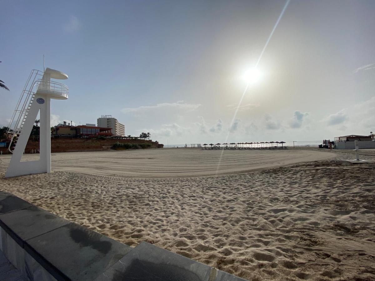Orihuela Costa 3 Bdr Condo On La Zenia Beach With Patio Exteriör bild