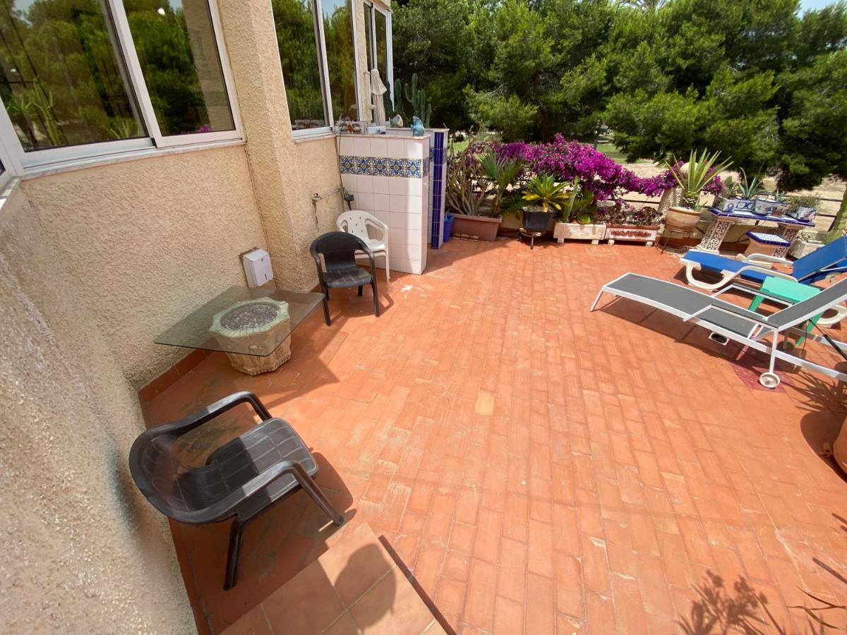 Orihuela Costa 3 Bdr Condo On La Zenia Beach With Patio Exteriör bild