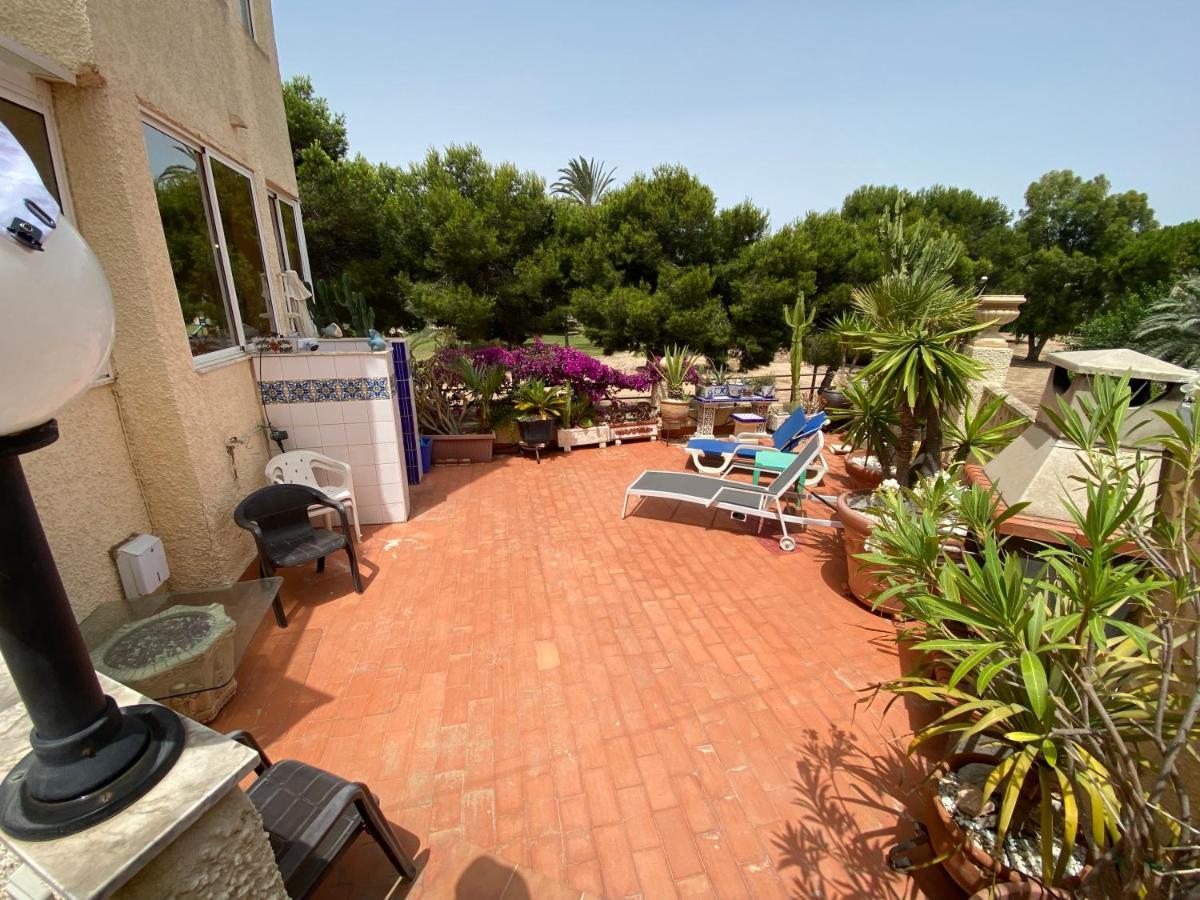 Orihuela Costa 3 Bdr Condo On La Zenia Beach With Patio Exteriör bild