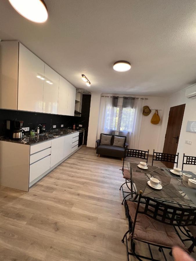 Orihuela Costa 3 Bdr Condo On La Zenia Beach With Patio Exteriör bild